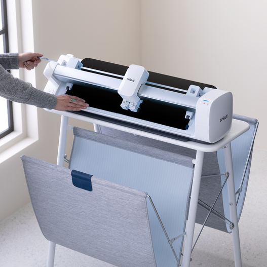 Smart Iron-On&trade; (25 in x 12 ft)