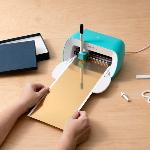 Cricut&nbsp;Joy&trade;&nbsp;Smart&nbsp;Label&trade;&nbsp;beschreibbares Vinyl&nbsp;&ndash; permanent, Gold