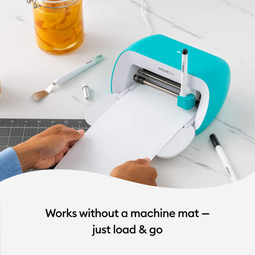 Cricut Joy&trade; Smart Label&trade; Writable Vinyl &ndash; Removable, Transparent